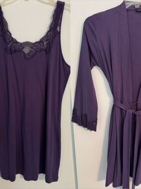 Jones, New York purple robe and nightgown